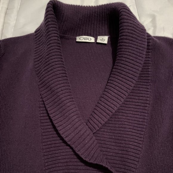 LADIES CATO PURPLE SWEATER SIZE MEDIUM  SLEEVE SHIRT , FOLD DOWN COLLAR - Picture 4 of 5